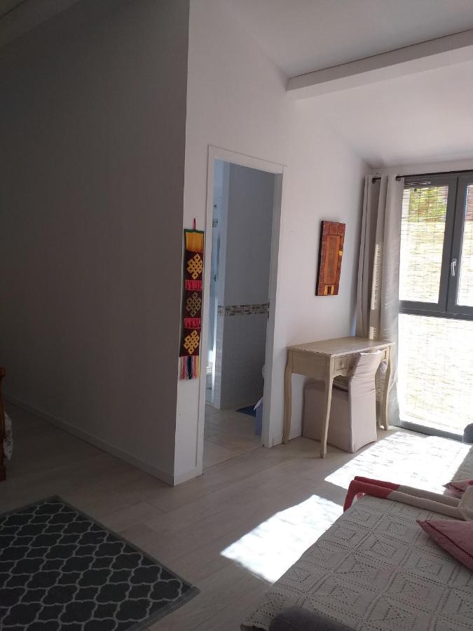 La Maison D Annick Apartment Lodève Екстериор снимка